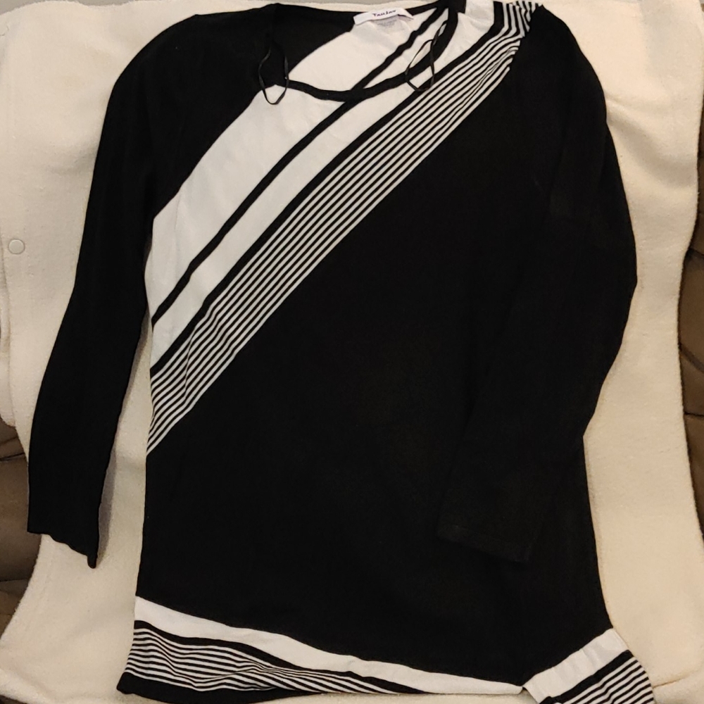 Ladies pullover top Tanjay